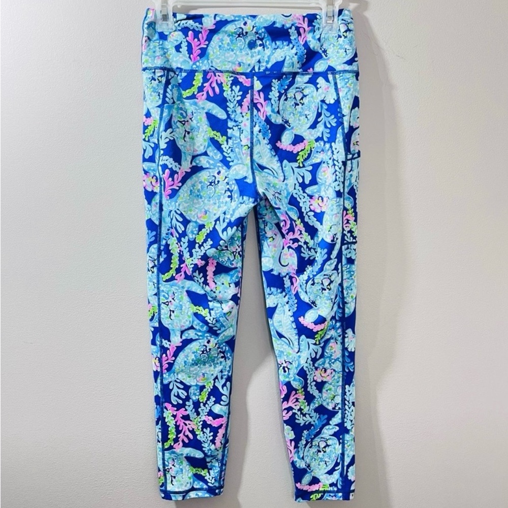 Lilly Pulitzer Luxletic Leggings Corsica Blue Turtle UPF 50+ High Rise Size M - Picture 3 of 5